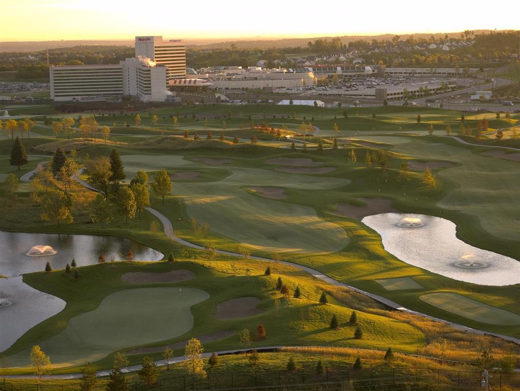 Mystic Casino Hotel 3*