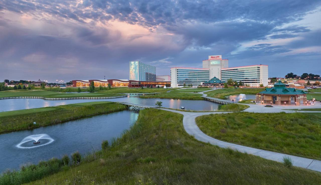 Mystic Casino Hotel 3*
