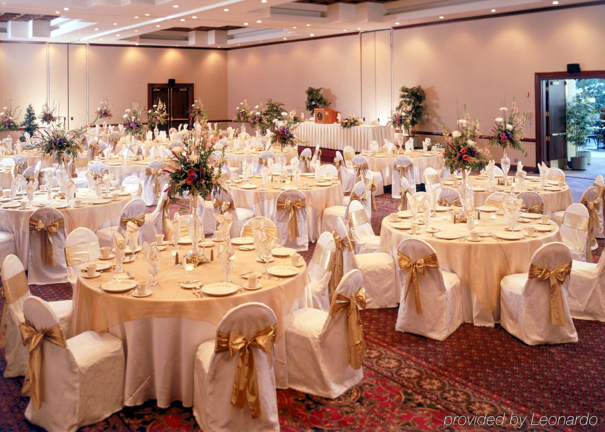 Mystic Casino Hotel 3*
